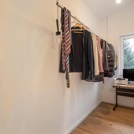 Luxury Duplex Townhouse With Garden/top Location