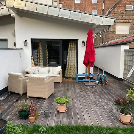 Luxury Duplex Townhouse With Garden/top Location Appartement *