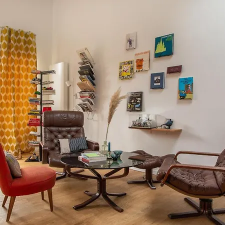 Luxury Duplex Townhouse With Garden/top Location * Cologne